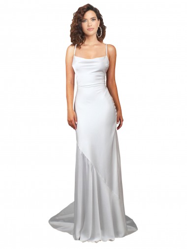 Blanc Fourreau Balayage train Satiné Soyeux Simple Plage Robes de mariée Pas Chre