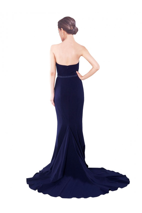 Bleu marine foncé Sirène Sans bretelle Balayage train Crêpe Stretch Longue Robes demoiselle d'honneur / Robes de bal Outlet