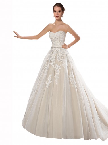 Ivoire & Champagne Trapèze Sans bretelle Tulle Dentelle Robes de mariée Pas Chre